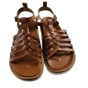 Wonder Nation Leather Sandals EUC Size 9